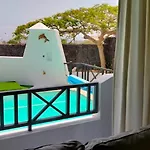 Aptos Con Piscina El Flamboyán 1 * Teseguite