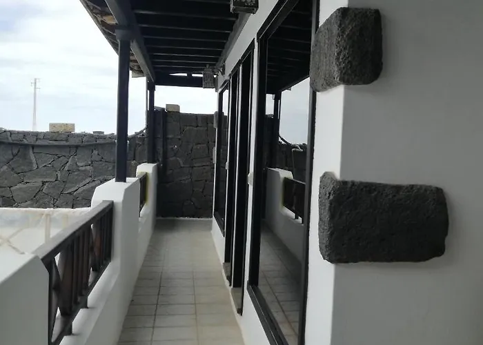 Aptos Con Piscina El Flamboyan 1 Διαμέρισμα *