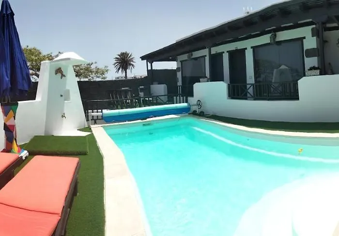 Διαμέρισμα Aptos Con Piscina El Flamboyan 1 *