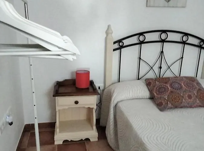 Apartamento Aptos Con Piscina El Flamboyán 1 *